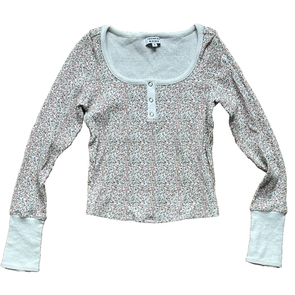 Frankies Bikinis Cabin Long Sleeve Waffle Shirt Scoop Neck Floral Pink, Small